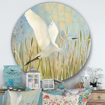 Snowy Egret in Flight vII - Animal Metal Circle Wall Art